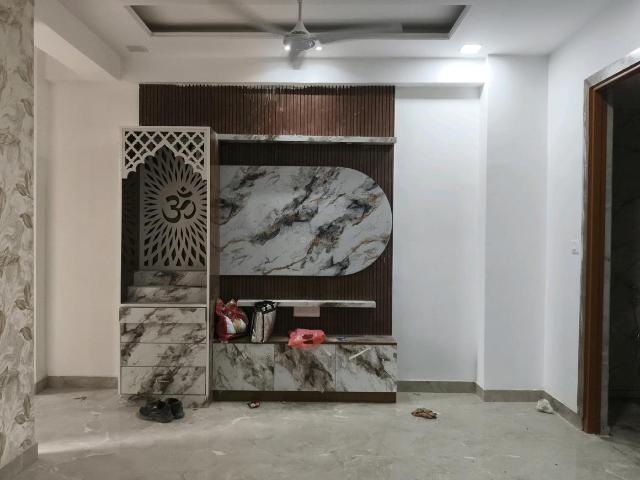 2 BHK Apartment in Noida Extension for resale Greater Noida. The reference number is 20595966