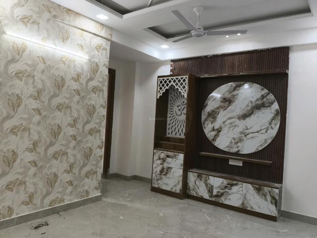 2 BHK Apartment in Noida Extension for resale Greater Noida. The reference number is 20596563