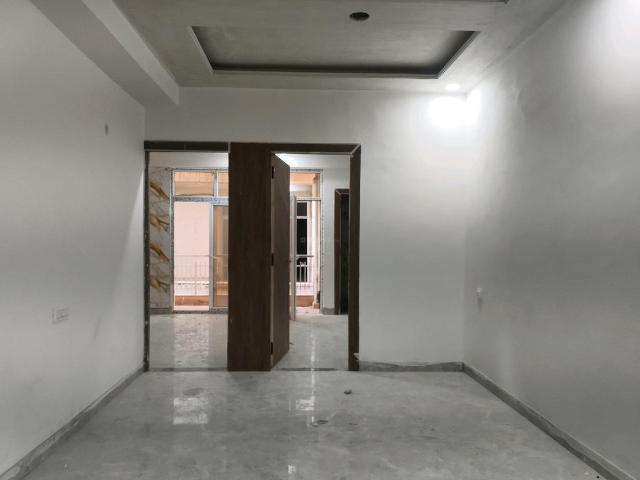 2 BHK Apartment in Noida Extension for resale Greater Noida. The reference number is 20506666