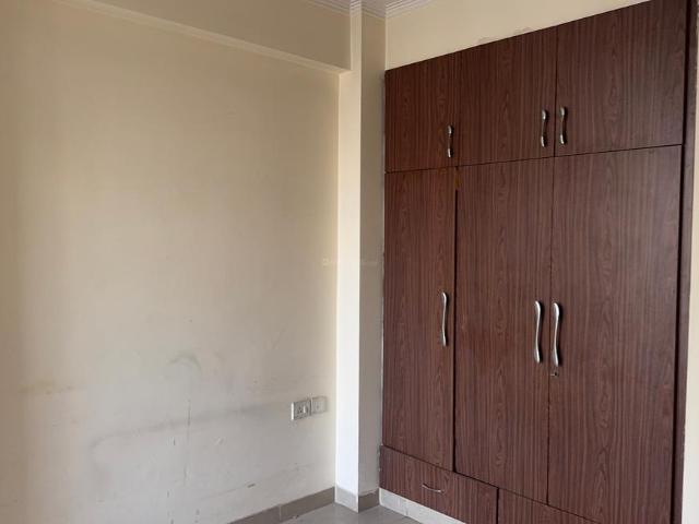 2 BHK Apartment in Noida Extension for resale Greater Noida. The reference number is 20516023