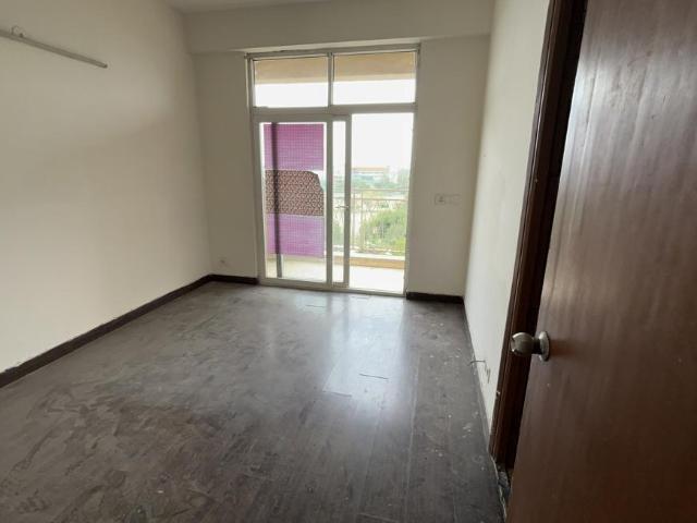 2 BHK Apartment in Noida Extension for resale Greater Noida. The reference number is 20520375