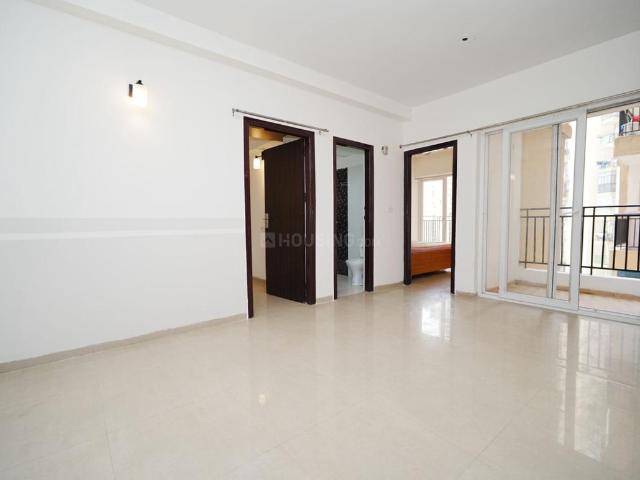 2 BHK Apartment in Noida Extension for resale Greater Noida. The reference number is 20663511