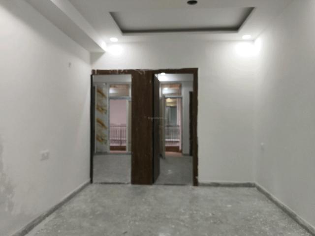 2 BHK Apartment in Noida Extension for resale Greater Noida. The reference number is 20689127