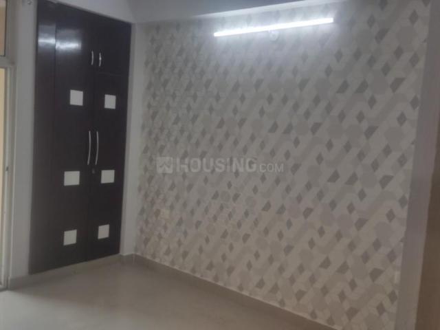 2 BHK Apartment in Noida Extension for resale Greater Noida. The reference number is 20629208