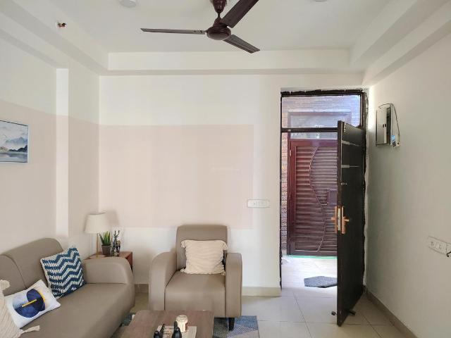 2 BHK Apartment in Noida Extension for resale Greater Noida. The reference number is 20746039