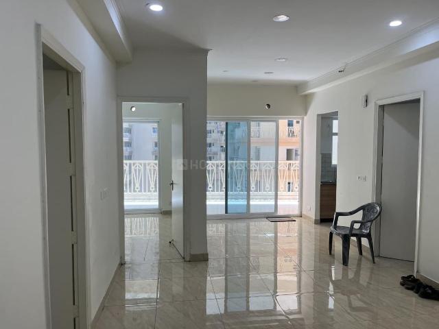 2 BHK Apartment in Noida Extension for resale Greater Noida. The reference number is 20703944