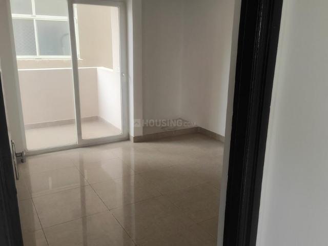 2 BHK Apartment in Noida Extension for resale Greater Noida. The reference number is 20712899