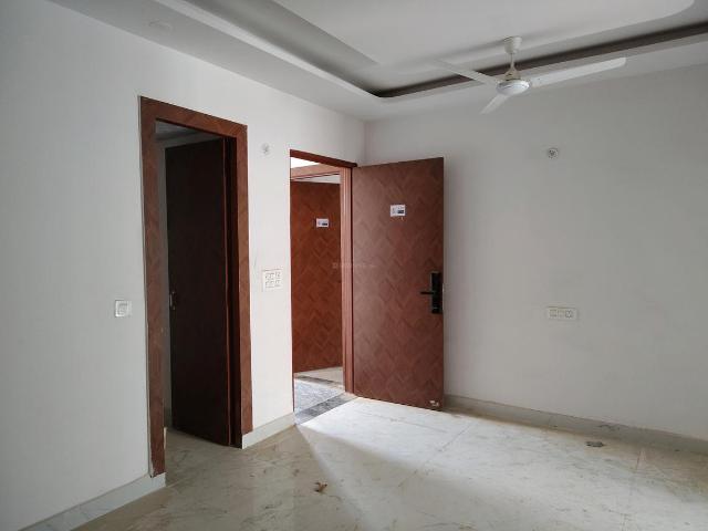 2 BHK Apartment in Noida Extension for resale Greater Noida. The reference number is 20716239