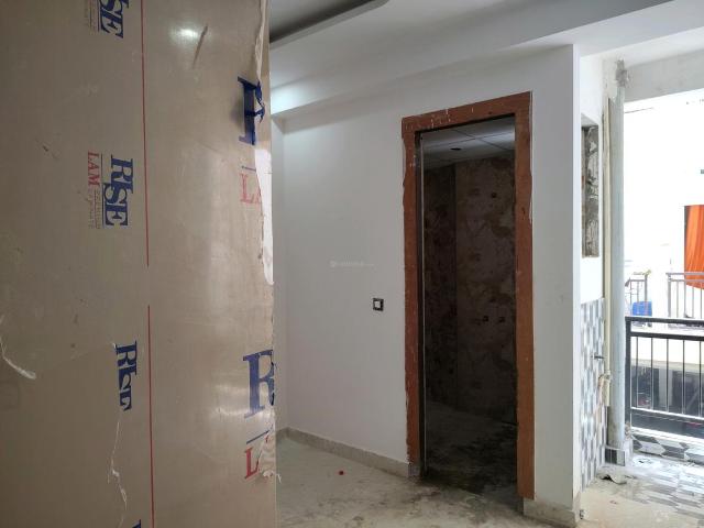 2 BHK Apartment in Noida Extension for resale Greater Noida. The reference number is 20716623