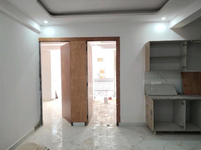 2 BHK Apartment in Noida Extension for resale Greater Noida. The reference number is 20716634