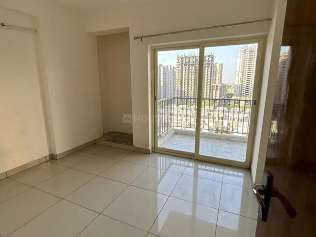 2 BHK Apartment in Noida Extension for resale Greater Noida. The reference number is 20722882