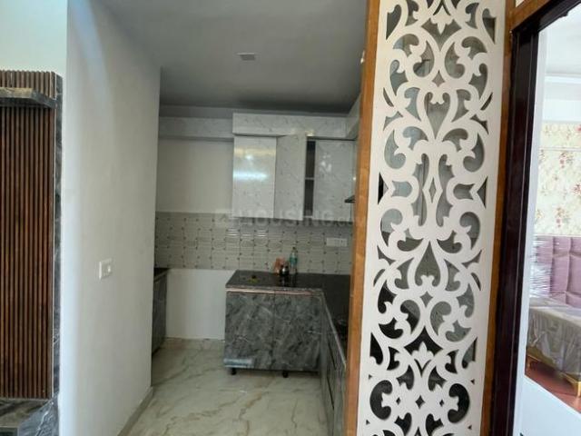 2 BHK Apartment in Noida Extension for resale Greater Noida. The reference number is 20725687