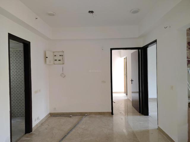 2 BHK Apartment in Noida Extension for resale Greater Noida. The reference number is 20738757