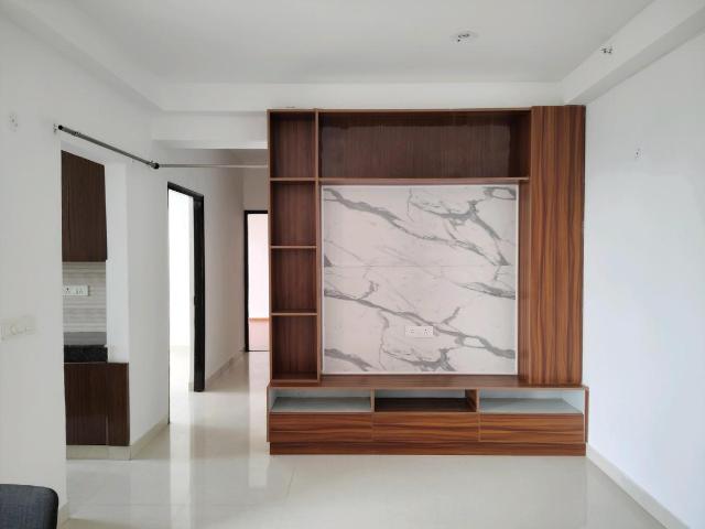 2 BHK Apartment in Noida Extension for resale Greater Noida. The reference number is 20738720