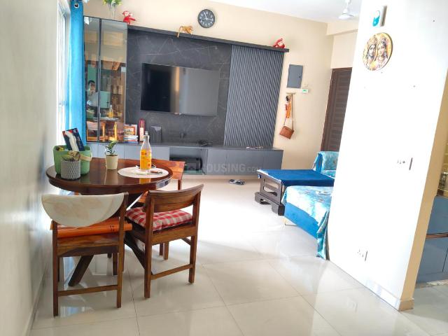 2 BHK Apartment in Noida Extension for resale Greater Noida. The reference number is 20894848