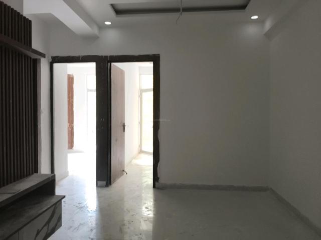 2 BHK Apartment in Noida Extension for resale Greater Noida. The reference number is 20895299