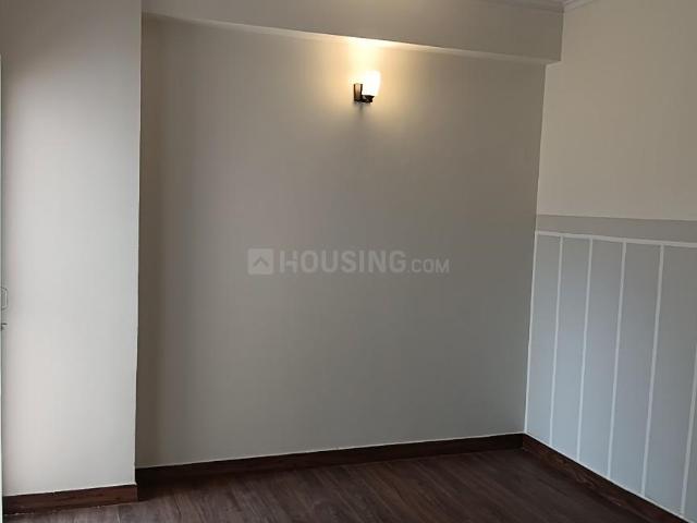 2 BHK Apartment in Noida Extension for resale Greater Noida. The reference number is 20807851