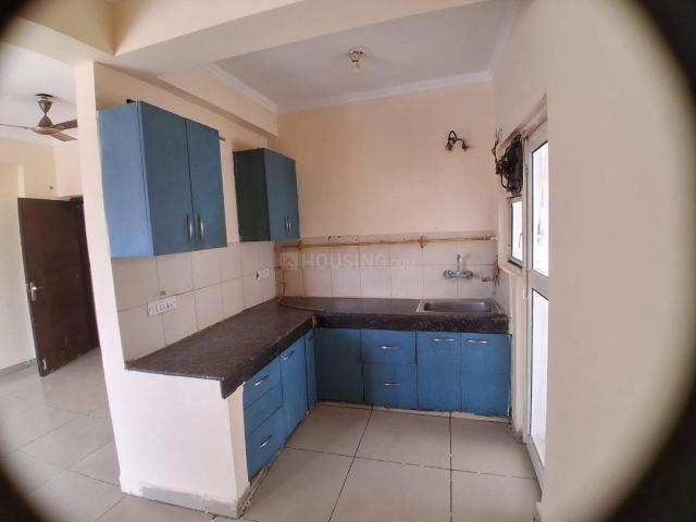 2 BHK Apartment in Noida Extension for resale Greater Noida. The reference number is 20963701