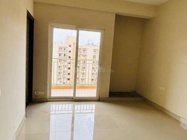 2 BHK Apartment in Noida Extension for resale Greater Noida. The reference number is 20994102