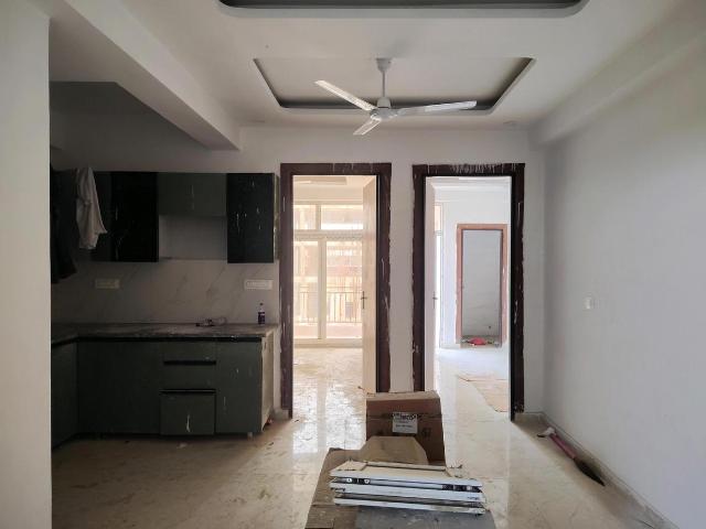 2 BHK Apartment in Noida Extension for resale Greater Noida. The reference number is 20933090