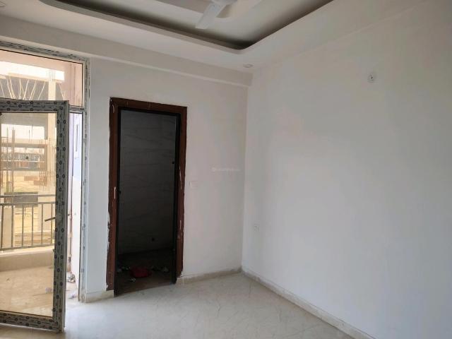 2 BHK Apartment in Noida Extension for resale Greater Noida. The reference number is 20933168