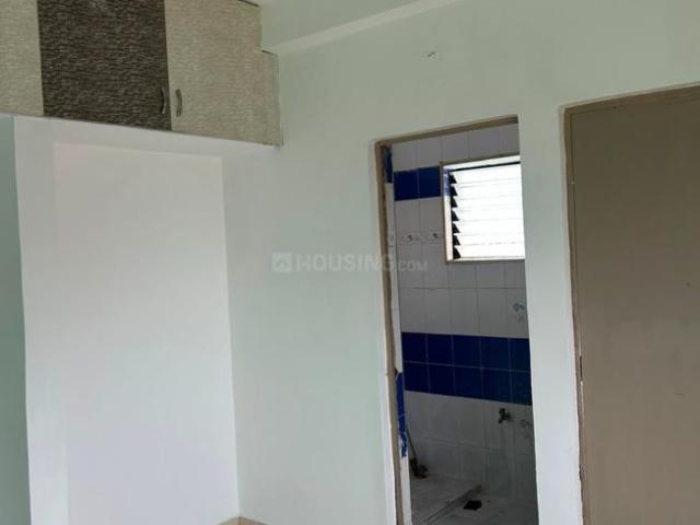 2 BHK Apartment in Nava Naroda for rent Ahmedabad. The reference number is 18931056