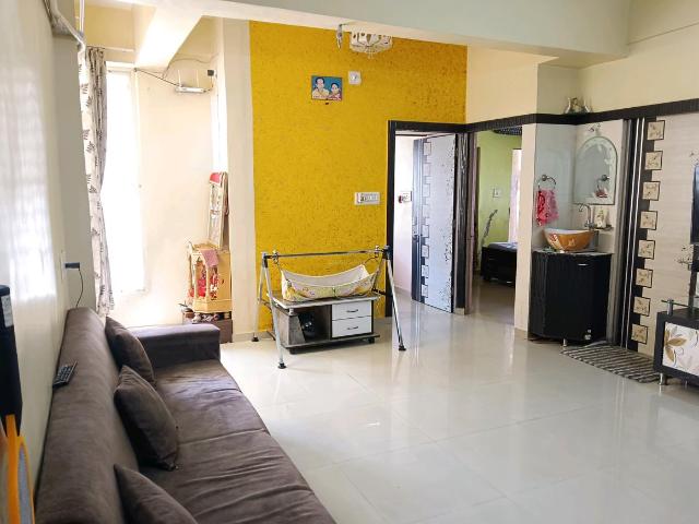 2 BHK Apartment in Nava Naroda for resale North East. The reference number is 13945524