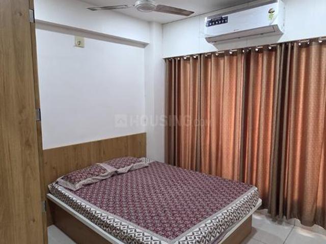 2 BHK Apartment in Navrangpura for rent Ahmedabad. The reference number is 19496665