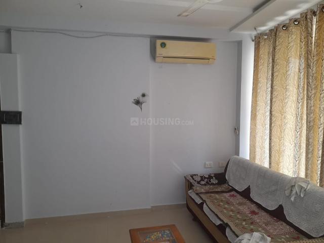 2 BHK Apartment in Navrangpura for rent Ahmedabad. The reference number is 19879682