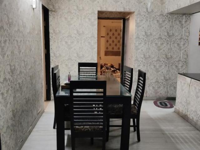 2 BHK Apartment in Navrangpura for rent Ahmedabad. The reference number is 19913542