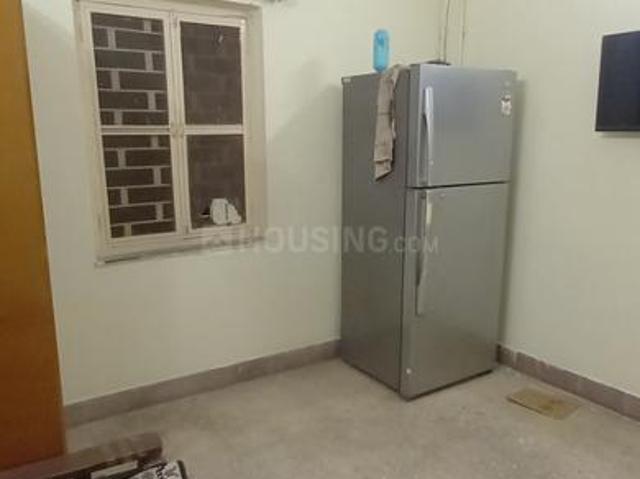 2 BHK Apartment in Navrangpura for rent Ahmedabad. The reference number is 20334449