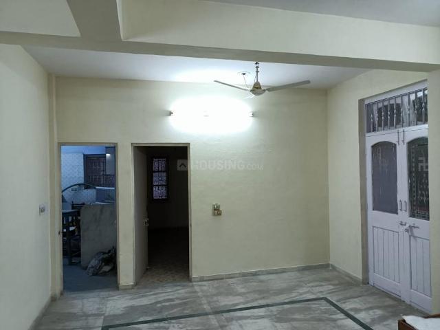 2 BHK Apartment in Navrangpura for rent Ahmedabad. The reference number is 20922928