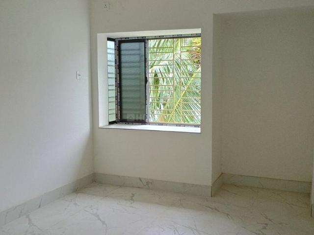 2 BHK Apartment in Nayabad for resale Kolkata. The reference number is 16394433