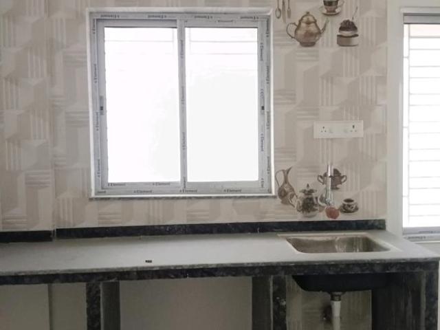 2 BHK Apartment in Nayabad for resale Kolkata. The reference number is 18232767
