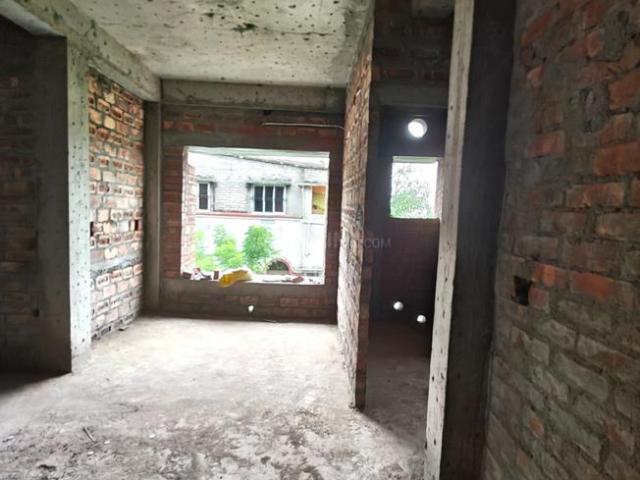 2 BHK Apartment in Nayabad for resale Kolkata. The reference number is 20652449
