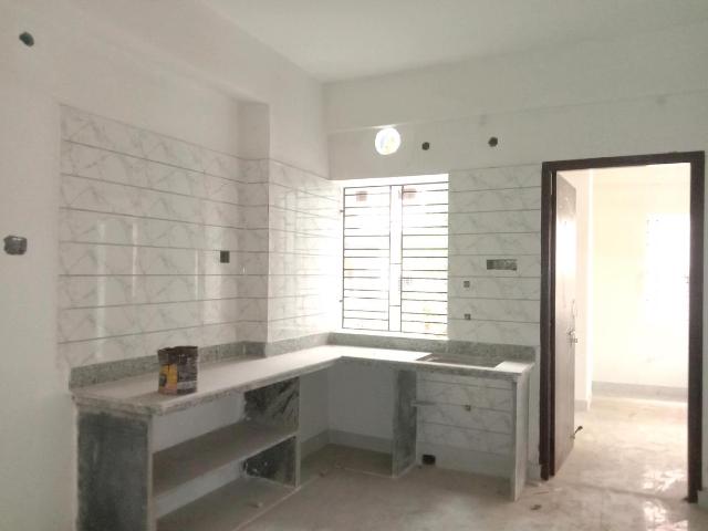 2 BHK Apartment in Nagerbazar for resale Kolkata. The reference number is 19658789