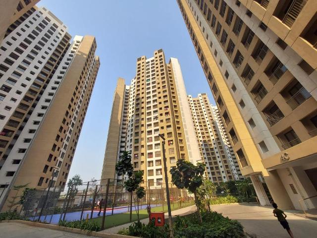 2 BHK Apartment in Naigaon East for resale Naigaon. The reference number is 19983796