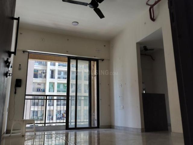 2 BHK Apartment in Naigaon East for resale Naigaon. The reference number is 20510044