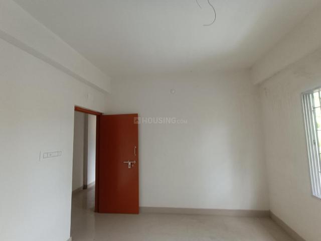 2 BHK Apartment in Naihati for resale North 24 Parganas District. The reference number is 20910373