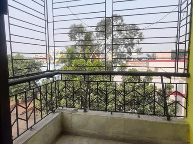 2 BHK Apartment in Naktala for resale Kolkata. The reference number is 11070546