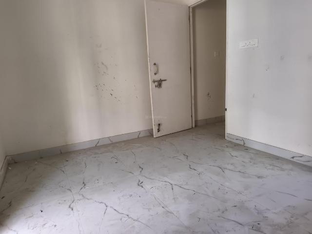 2 BHK Apartment in Naktala for resale Kolkata. The reference number is 19570524