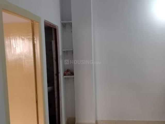 2 BHK Apartment in Naktala for resale Kolkata. The reference number is 19240754
