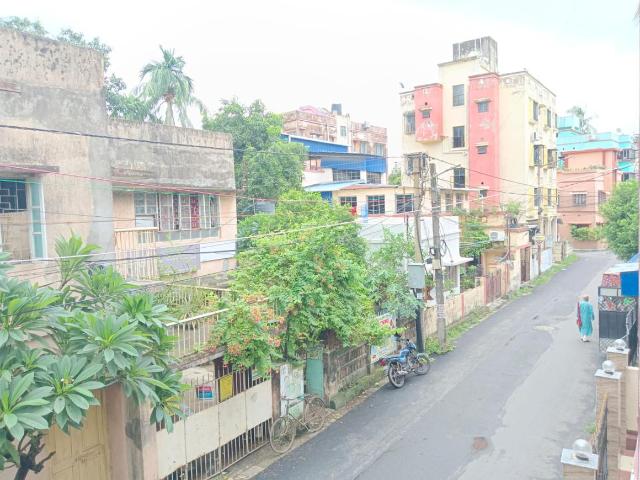 2 BHK Apartment in Naktala for resale Kolkata. The reference number is 20771877
