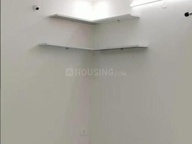 2 BHK Apartment in Nallagandla for rent Hyderabad. The reference number is 20964099