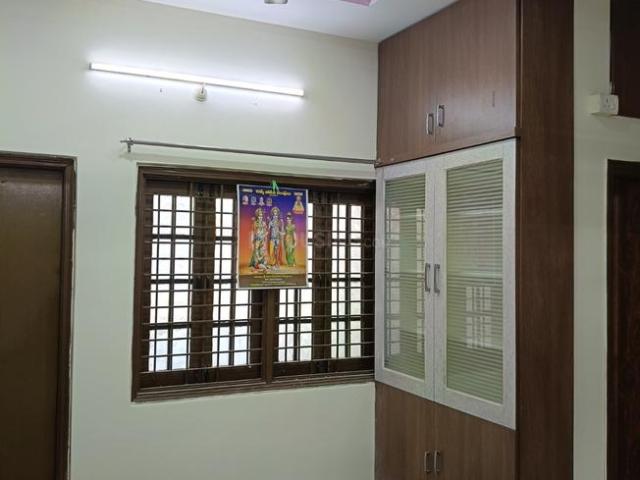2 BHK Apartment in Nallakunta for resale Hyderabad. The reference number is 20018289