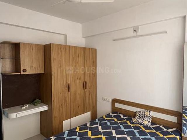 2 BHK Apartment in Naranpura for rent Ahmedabad. The reference number is 20672719