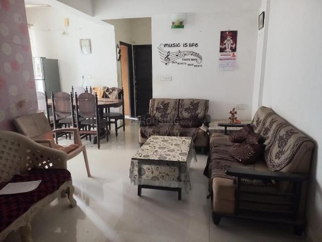 2 BHK Apartment in Naranpura for rent Ahmedabad. The reference number is 20636028