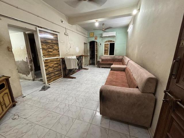 2 BHK Apartment in Naranpura for rent Ahmedabad. The reference number is 20774887