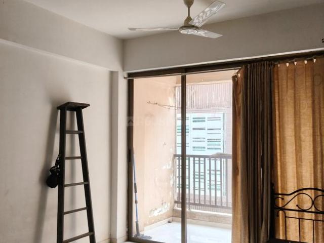 2 BHK Apartment in Naranpura for rent Ahmedabad. The reference number is 21015077