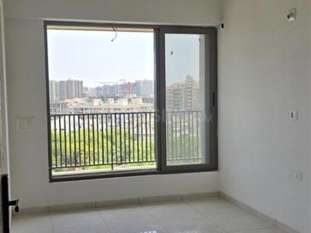 2 BHK Apartment in Naranpura for resale Ahmedabad. The reference number is 20352812